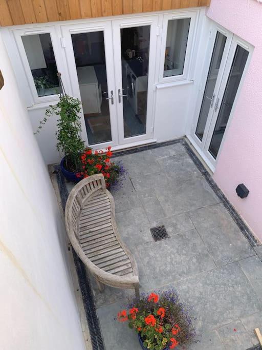 Newly Refurbished Uplyme Getaway Daire Dış mekan fotoğraf